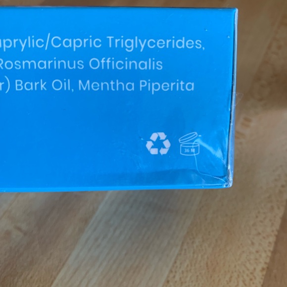 Hair Growth Oil - Black Packaging - Picture 12 of 16